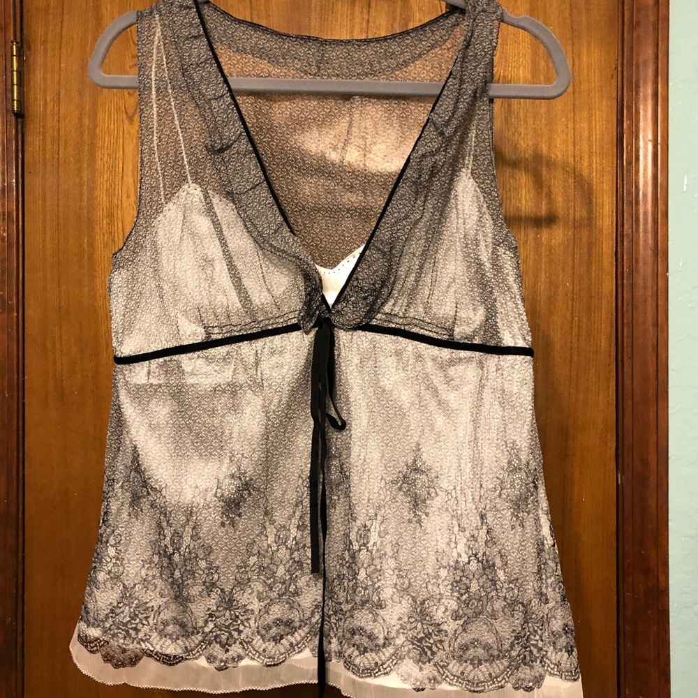 Lace Patterned Top